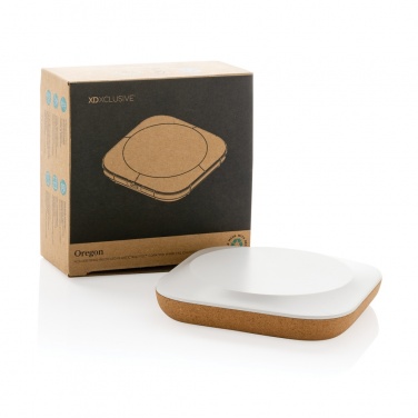 Logotrade werbemittel das Foto: Oregon Wireless-Charger aus RCS recyc. Kunststoff & Kork