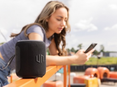 Logotrade Firmengeschenke das Foto: Urban Vitamin Palmdale 16W IPX 7 Speaker aus RCS rPlastik