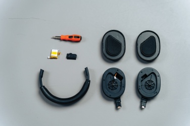 Logotrade Werbeartikel das Foto: Irvine RCS recycelter & reparierbarer Wireless-ANC Kopfhörer