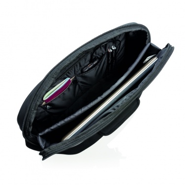 Logotrade Geschäftsgeschenke das Foto: Madrid RFID USB 15.6" Laptoptasche, PVC-frei