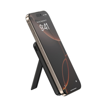 Logotrade Werbeartikel das Foto: Urban Vitamin Redwood 5-in-1 5.000mAh 20W PD magn. Powerbank