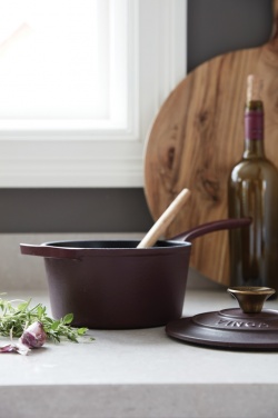 Logo trade corporate gift photo of: VINGA Monte enamelled cast iron pot 1,9L