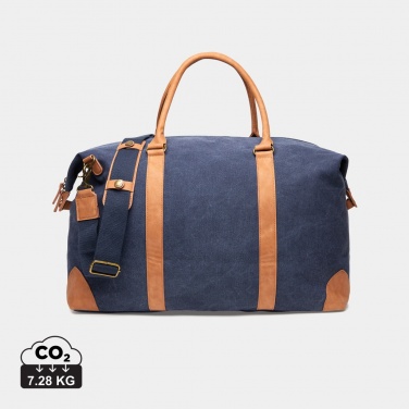 Logotrade promotional merchandise photo of: VINGA Bosler RCS recycled canvas weekend bag