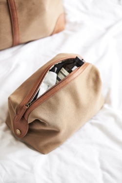 Logo trade promotional merchandise image of: VINGA Sloane toiletry bag RCS recycled polyester