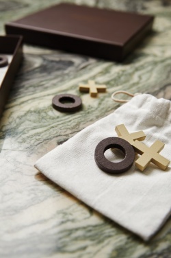 Logotrade promotional merchandise picture of: VINGA Criss-cross coffee table game