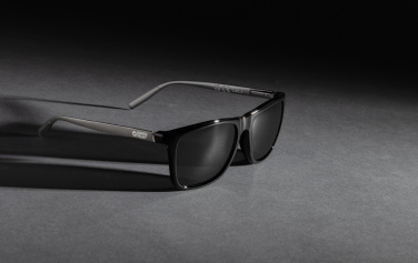 Logotrade promotional merchandise picture of: Swiss Peak RCS rplastic polarised sunglasses