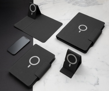 Logo trade promotional items image of: Artic Magnetic 10W wireless charging A5 notebook