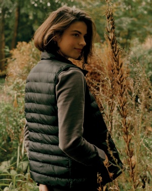 Logotrade advertising product picture of: Iqoniq Meru women recycled polyester bodywarmer