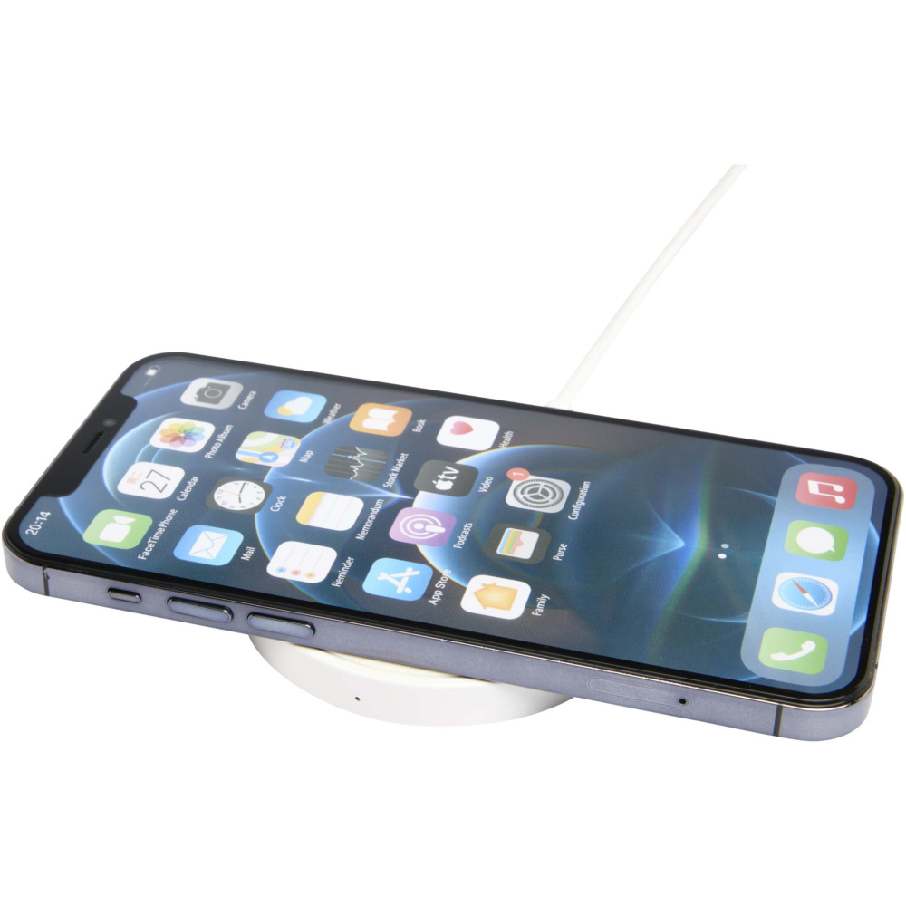 Logo trade business gifts image of: Freal 15W recycled plastic wireless charging pad
