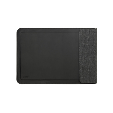 Logo trade corporate gifts image of: Swiss Peak 15W magnetic charging laptop sleeve 14-15,6"