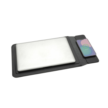 Logotrade advertising product image of: Swiss Peak 15W magnetic charging laptop sleeve 14-15,6"