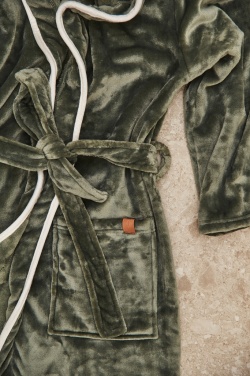 Logotrade ärikingituse foto: VINGA Louis luksuslik plüüsist hommikumantel, suurus L-XL