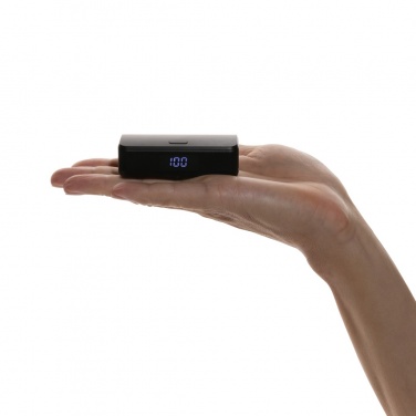 Logotrade meene foto: FlashCharge RCS rplastic 5000 mah kiirlaadimise akupank
