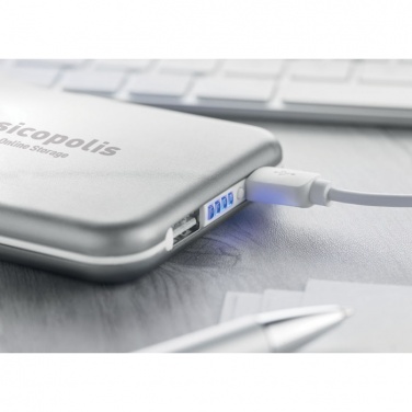 Logotrade firmakingid pilt: 4000 mAH päikesepatareiga akupank