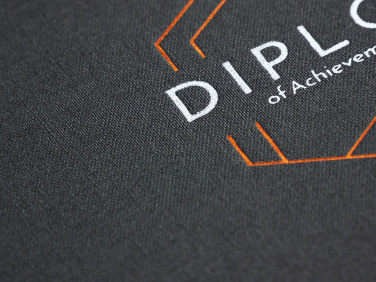 Logotrade ärikingid pilt: Diplomi kate 1700280