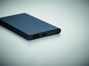 Logo trade meened foto: 4000 mAh Power Bank Type C