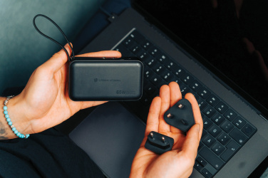 Logotrade meene foto: Urban Vitamin Eureka hübriid GANcharger 10000mah akupank 65W