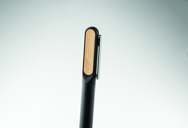 Logotrade firmakingi foto: ALUBA keeratav pastapliiats