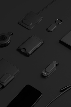 Logotrade ärikingituse foto: VINGA Baltimore RCS key finder Dual võtmehoidjaga