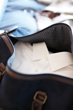 Logo trade mainoslahja kuva: VINGA Hunton viikonloppulaukku