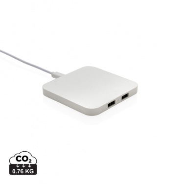 Logotrade liikelahjat mainoslahjat tuotekuva: RCS 10W langaton laturi USB porteilla kierrätetystä muovista