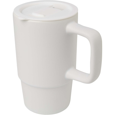 Logotrade firminės dovanos nuotrauka: Carter 450 ml keraminis puodelis su plastikiniu dangteliu