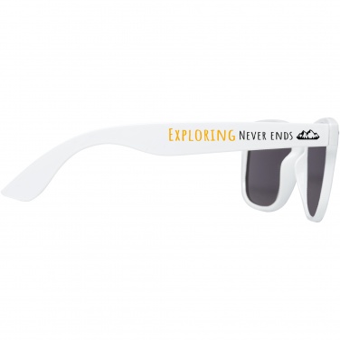 Logotrade biznesa dāvanas foto: Sun Ray pārstrādātas plastmasas saulesbrilles