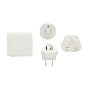 Logotrade logo dāvanas foto: TravelCharge Pro RCS rplastmasas ceļojumu lādētājs ar USB C