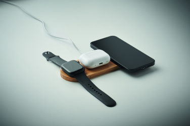 Logotrade ziemassvētku dāvanas foto: 3 vienā 15 W bezvadu lādētājs