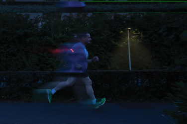 Logotrade korporatīvās dāvanas foto: Lumi Sprint RCS plastmasas LED uzlādējama skriešanas gaisma