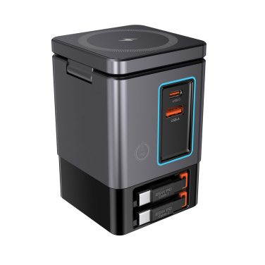 Logotrade ziemassvētku dāvanas foto: Urban Vitamin Sacramento 105W GAN lādētājs+ievelkami kabeļi