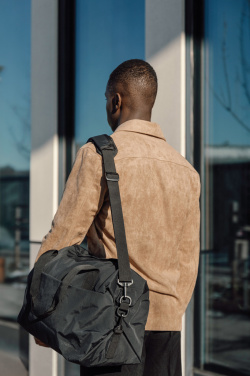 Logotrade Ideja dāvanas foto: KENTO URBAN RCS pārstrādāta neilona nedēļas nogales soma