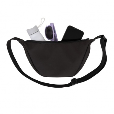 Logotrade reklamprodukter bild: Crescent AWARE™ RPET Halvmåneformad crossbody-väska