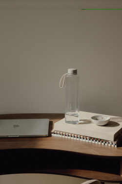 Logotrade reklamprodukter bild: VINGA Arch RPET vattenflaska 550 ML