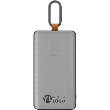Logotrade reklamprodukter bild: Xtorm XG2S101 Go2 10 000 mAh 15 W solcellsdriven powerbank med belysning
